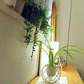 机 ドルフィンネックレスのインテリア実例 Roomclip ルームクリップ