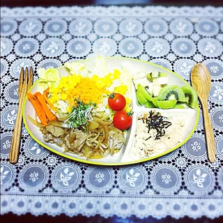 机/料理/ワンルーム/テーブル/うちごはん...などのインテリア実例 - 2012-06-15 21:06:03