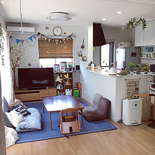 ニトリのラグ 赤ちゃんと暮らすのインテリア実例 Roomclip ルームクリップ