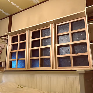 ベッド周り/暖房効果アップ/キャットウォーク/上げ下げ窓DIY/デコ窓...などのインテリア実例 - 2017-12-22 18:45:50