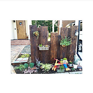 庭 枕木風のおしゃれなインテリアコーディネート レイアウトの実例 Roomclip ルームクリップ