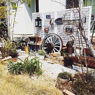 玄関/入り口/インスタと同じpic/シャベル/ポンプ/車輪/garden...などのインテリア実例 - 2016-04-01 09:28:33