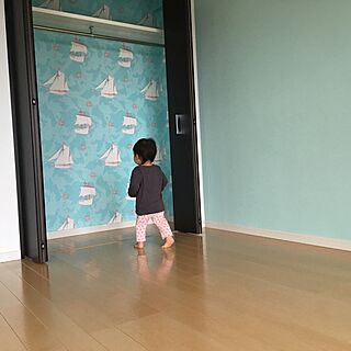 子供部屋 ミントグリーンの壁のおしゃれなインテリアコーディネート レイアウトの実例 Roomclip ルームクリップ