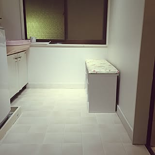 クッションフロア カラーボックスリメイクのおしゃれなインテリアコーディネート レイアウトの実例 Roomclip ルームクリップ クッションフロア カラーボックスリメイクのおしゃれなインテリアコーディネート レイアウトの実例 Roomclip ルームクリップ