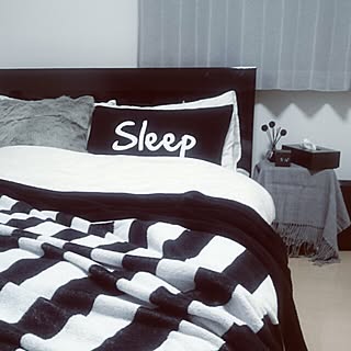 ベッド周り/MIRAGE-STYLE/sisdesign MONOTONE/mon・o・tone/ダイソー...などのインテリア実例 - 2016-11-09 06:34:04