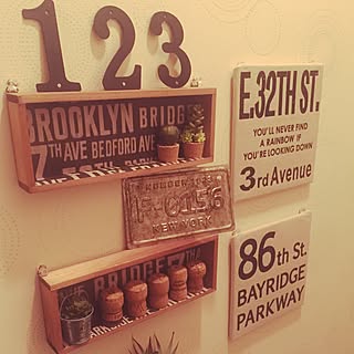 女性の、3LDK、家族住まいの「バス/トイレ」についてのインテリア実例