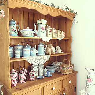 女性の、Other、家族住まいの「壁/天井」についてのインテリア実例