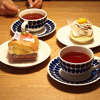 机/ダイニングテーブルの上/トゥオキオ/ケーキ♡/カップ＆ソーサー...などのインテリア実例 - 2015-08-25 18:51:52