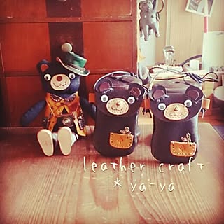 机/ハンドメイド/革小物/ブログ更新しました*/ブログもやっています。...などのインテリア実例 - 2014-10-24 14:02:45