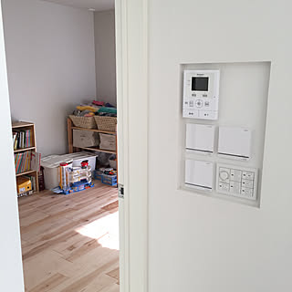 床暖房スイッチ こどもと暮らす のインテリア実例 Roomclip ルームクリップ