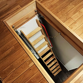 天井収納はしごのインテリア実例 Roomclip ルームクリップ 天井収納はしごのインテリア実例 Roomclip ルームクリップ