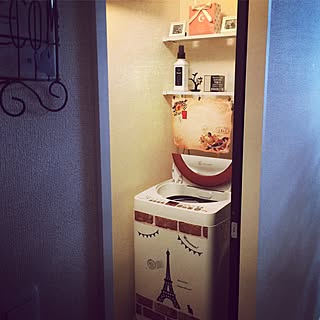 バス/トイレ/狭いスペースを生かしたい/賃貸/賃貸でも楽しく♪/ダイソー/セリア...などのインテリア実例 - 2017-03-16 19:53:00