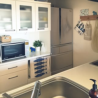 キッチン/IKEA 雑貨/シンプルキッチン/冷蔵庫/炊飯器隠し...などのインテリア実例 - 2016-02-17 10:08:52
