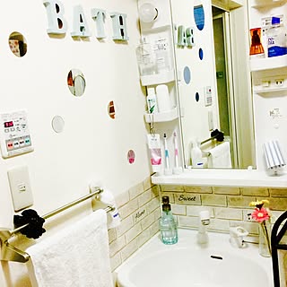 バス/トイレ/お掃除頑張りました。/ピカピカ/歯磨き粉が変わりました/ザ★生活感...などのインテリア実例 - 2015-08-31 11:24:22