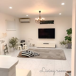 部屋全体 白い壁のインテリア実例 Roomclip ルームクリップ