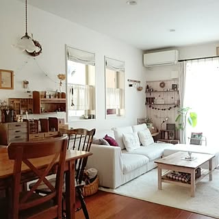 リビング 大人可愛いのおしゃれなインテリア 部屋 家具の実例 Roomclip ルームクリップ