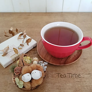 キッチン/木で作った本/アルミ缶で作った木の葉のガーランド/アカシアの器/ドライフラワー...などのインテリア実例 - 2019-01-20 15:36:43