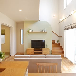 吹き抜け アクセントウォールのインテリア実例 Roomclip ルームクリップ