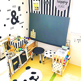 リビング/キッズチェアリメイク/手作りままごとキッチン/手作りおもちゃ/キッズスペース...などのインテリア実例 - 2018-06-05 08:18:00