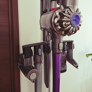 ダイソン/ダイソンの充電スタンド/ダイソン収納/ダイソンコードレス掃除機/3Dプリンターのインテリア実例 - 2017-05-16 09:53:00