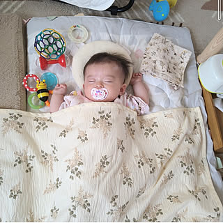 赤ちゃんと暮らす 乳児がいる生活のインテリア実例 Roomclip ルームクリップ