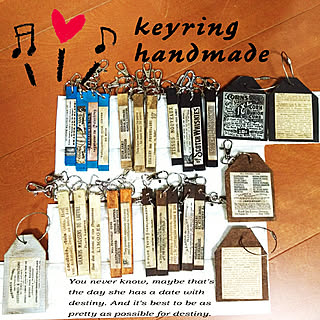 キーホルダーハンドメイド/男前/端材 DIY/職場の方々にプレゼント♡/英字ラベル...などのインテリア実例 - 2017-10-11 20:12:14