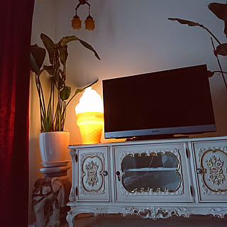 部屋全体/カメラマークはすぐに出る/像の花台/いつもいいねやコメありがとうございます♡/感謝です。...などのインテリア実例 - 2019-01-31 17:22:12