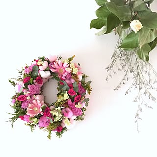 ガーベラ スターチスのおしゃれなアレンジ 飾り方のインテリア実例 Roomclip ルームクリップ