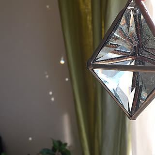 虹をつくるプリズムのインテリア実例 Roomclip ルームクリップ