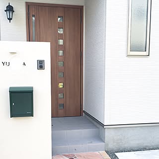 玄関 一軒家のインテリア レイアウト実例 Roomclip ルームクリップ 玄関 一軒家のインテリア レイアウト実例 Roomclip ルームクリップ