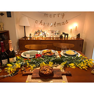 部屋全体/星の花束/ミモザ/クリスマス/賃貸インテリア...などのインテリア実例 - 2018-12-25 00:06:34