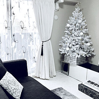白いクリスマスツリーのインテリア実例 Roomclip ルームクリップ