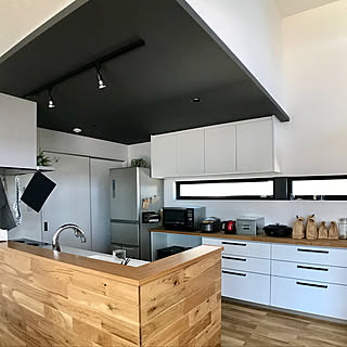 黒い天井のインテリア実例 Roomclip ルームクリップ 黒い天井のインテリア実例 Roomclip ルームクリップ