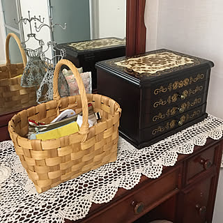 ベッド周り/バッグの中身/持ち手付きカゴ/いいね、フォロー本当に感謝です♡/ブラウン会のインテリア実例 - 2018-07-01 06:09:21
