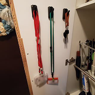 女性の、3LDK、家族住まいの「玄関/入り口」についてのインテリア実例