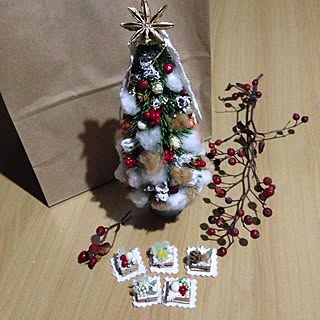 クリスマス/コンテスト参加中/ドライフラワー/手作り/Xmasツリーアレンジ♡...などのインテリア実例 - 2013-12-07 02:23:16