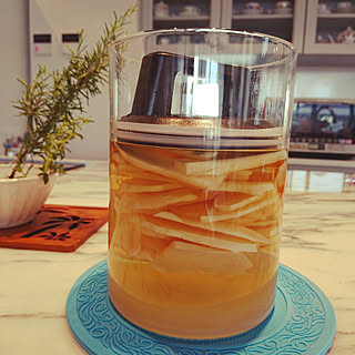 キッチン/ガラスジャー/新生姜の甘酢漬け/この夏、4度目/大理石カウンター...などのインテリア実例 - 2017-09-25 15:17:52