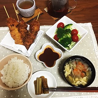 机/一人暮らし/ひとりご飯/今日の夜ごはん/冷蔵庫にあるもので作った(笑)...などのインテリア実例 - 2016-05-12 19:38:12