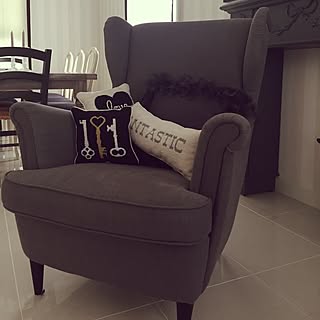 リビング/グレー/クッション/アームチェア/IKEA...などのインテリア実例 - 2015-08-03 09:05:46