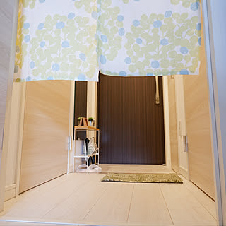 玄関からの目隠しのインテリア実例 Roomclip ルームクリップ