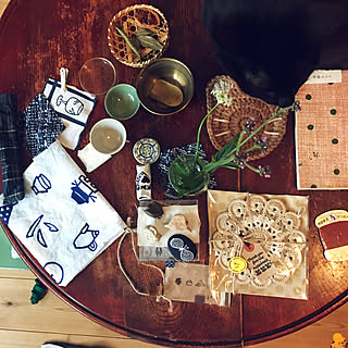 机/クマ幸/お酒の空き硝子瓶を花器に/犬山の道端の花/kohoro手ぬぐい...などのインテリア実例 - 2018-06-22 18:50:17