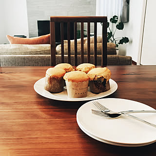 おやつ♡/ホットケーキミックスでマフィン♫/100均カップ/チョコクリームマフィン♫/クッション...などのインテリア実例 - 2020-02-24 13:28:37