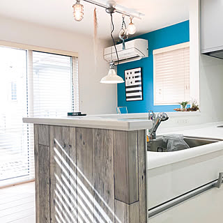 キッチン/木目調クロス/木目調壁紙/ブラインドカーテン/キッチンカウンター...などのインテリア実例 - 2019-01-04 15:30:13