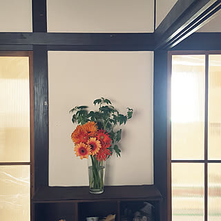 壁/天井/花のある暮らし/ガーベラ/古家DIY/古家を買ってリノベーション...などのインテリア実例 - 2018-04-09 23:47:48