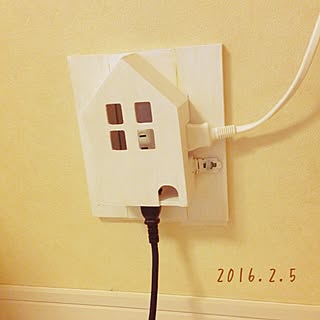 100均 コンセントカバーのインテリア実例 Roomclip ルームクリップ 100均 コンセントカバーのインテリア実例 Roomclip ルームクリップ