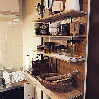 キッチンDIY/琉球グラス/セルフリノベーション/いつもいいねありがとうございます♡/隙間家具...などのインテリア実例 - 2019-07-09 22:09:31