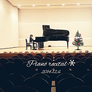 部屋全体/クリスマス/ピアノの発表会/家ではありません(´▽`;)ゞのインテリア実例 - 2014-12-07 22:33:33