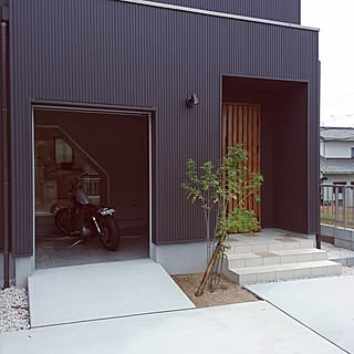 玄関 入り口 インナーガレージのインテリア実例 Roomclip ルームクリップ