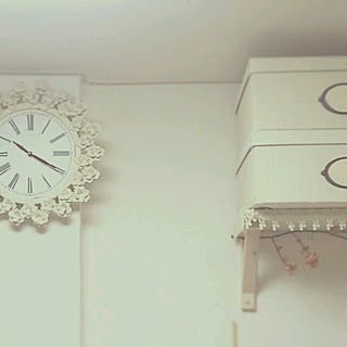 壁/天井/掛け時計/ホワイトインテリア/白が好き♡/一人暮しのインテリア実例 - 2013-12-07 07:00:54
