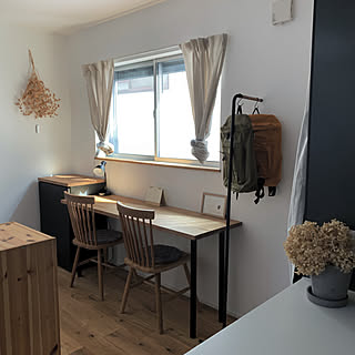 子供部屋/ハンガーラック/DIY/デザイナーズチェア/無垢...などのインテリア実例 - 2020-02-24 20:22:31